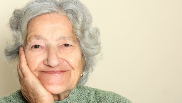 Znalezione obrazy dla zapytania happy old woman