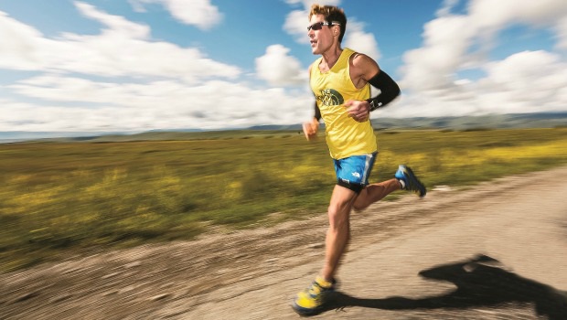 Dean Karnazes running an ultramarathon.