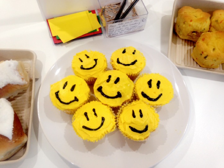 Live Happy Smiley Face Cupcakes for Happy Acts